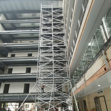 普通梯架